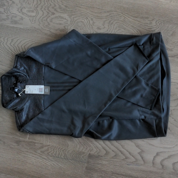 NWT Adidas 1/4 Zip Sweatshirt L - Picture 2 of 3